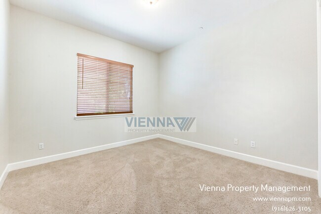 Building Photo - Beautiful 4 Bedroom Home in Catta Verdera