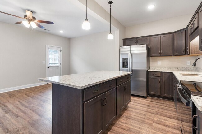 Building Photo - 349 Fallow Cir