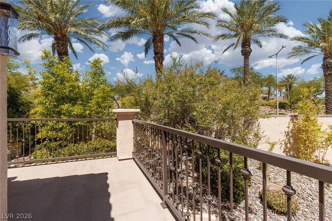 Building Photo - 2451 Hollow Rock Ct