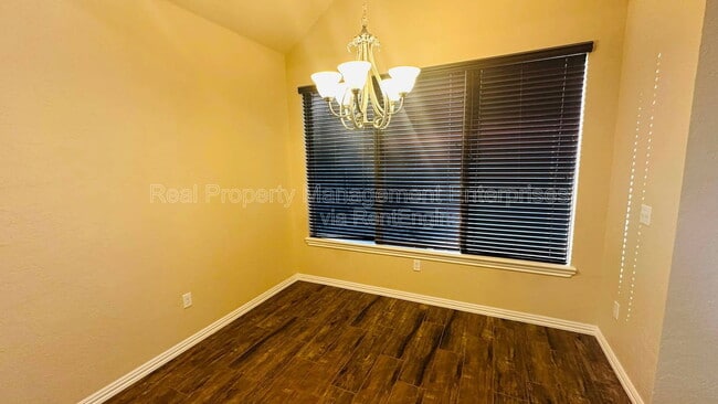 Building Photo - 309 Timber Ln