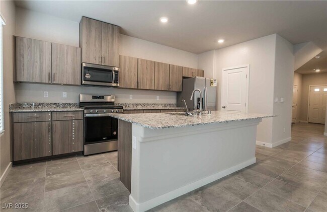 Building Photo - 3823 Corellia Ave
