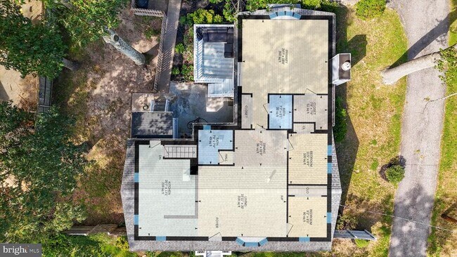 Building Photo - 7960 Telegraph Rd
