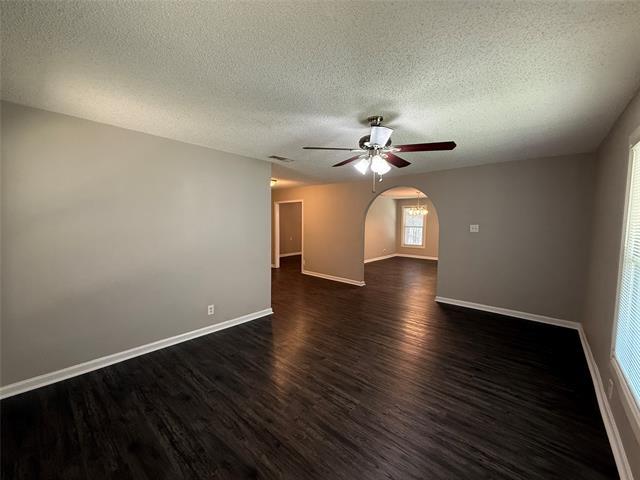 Building Photo - 1715 W Elm St