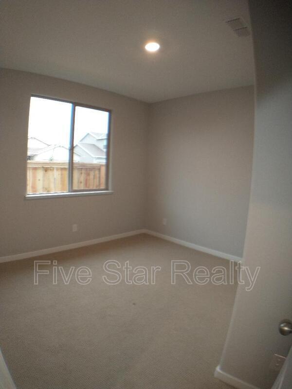 Building Photo - 5673 Mericrest Way