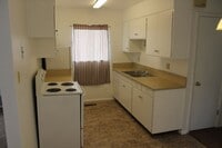 Building Photo - 254-258 E 200 S