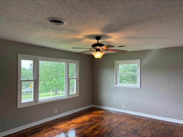 Building Photo - 100 Hixon Cir