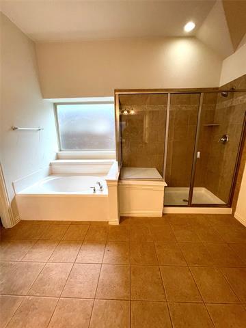 Building Photo - 5412 Bentrose Dr