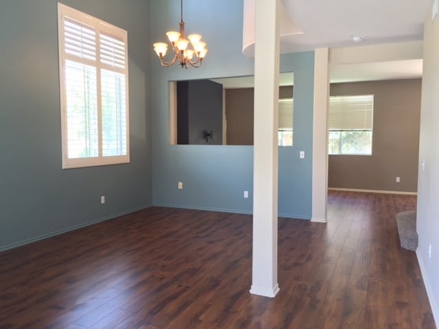 Building Photo - Spacious two-story home with functional layout and strong natural light in a well-maintained Ocea...