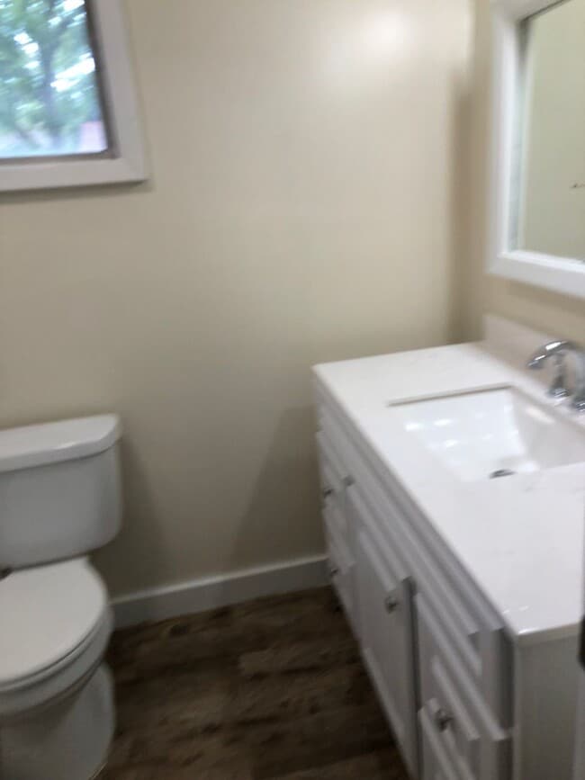 Building Photo - 4 Bedroom and 3 Bathroom home NLR