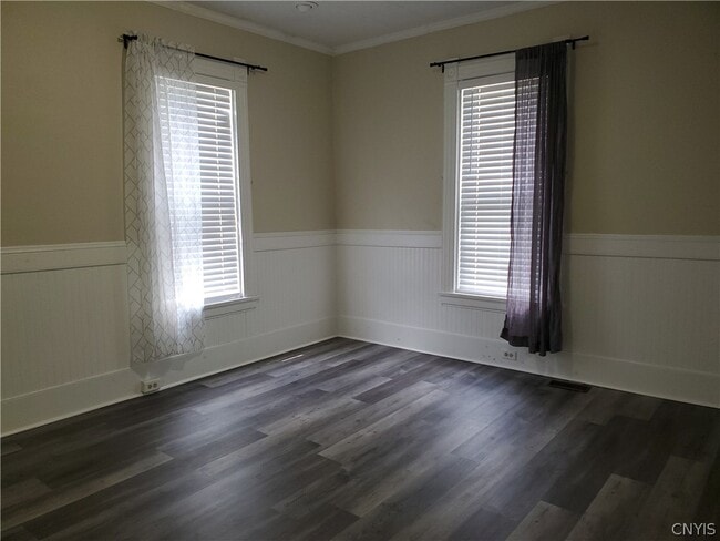 Building Photo - 114 Washington St