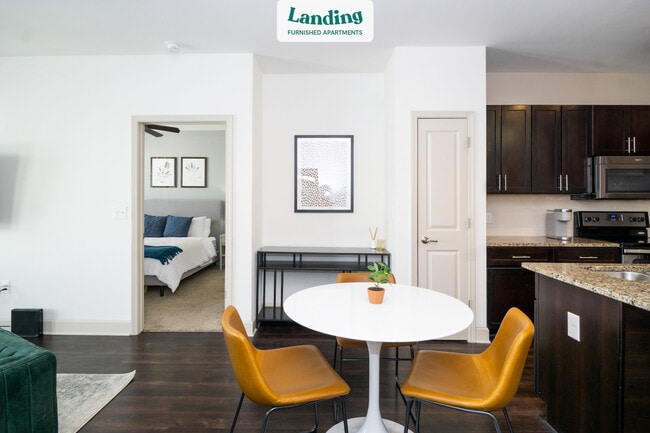 Building Photo - 1377 Dresden Dr