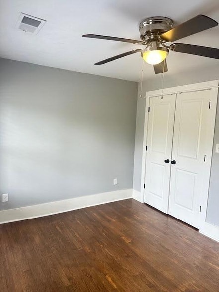 Building Photo - 860 Harle Ave NW