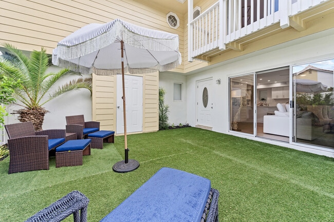 Building Photo - 288 Seabreeze Cir