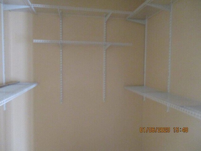 Building Photo - 610 Alhambra Lane