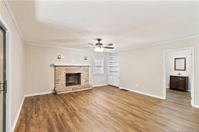 Building Photo - 309 Kenwood Dr