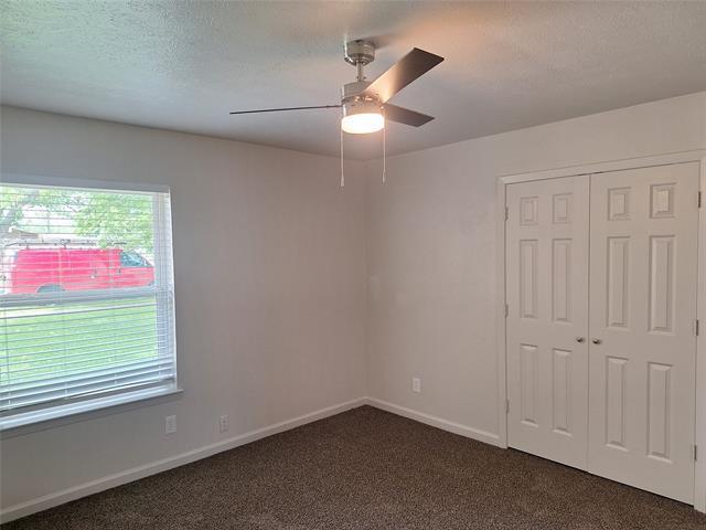 Building Photo - 209 Heather Dr