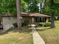 Building Photo - MOVE IN SPECIAL!! LIMITED TIME ONLY! HALF OFF FIRST MONTH!!