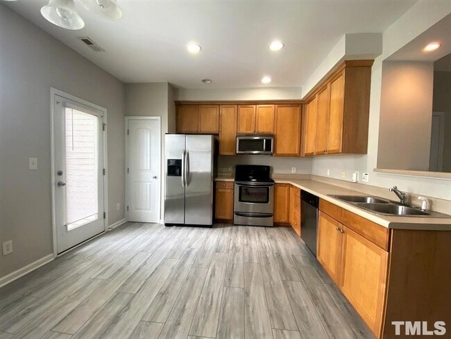 Building Photo - 5105 Powell Townes Way