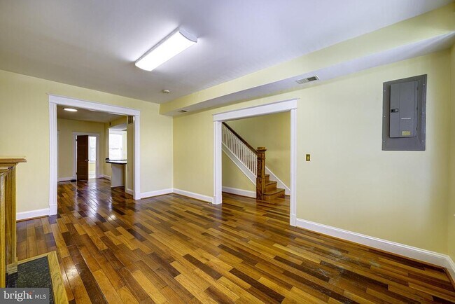 Building Photo - 5518 13th St NW