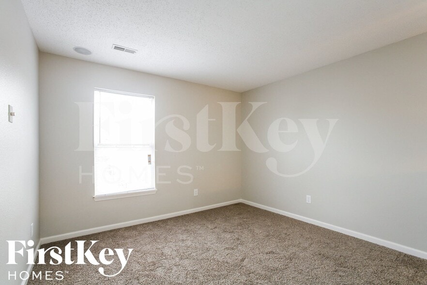 Building Photo - 11334 Smoothbark Dr