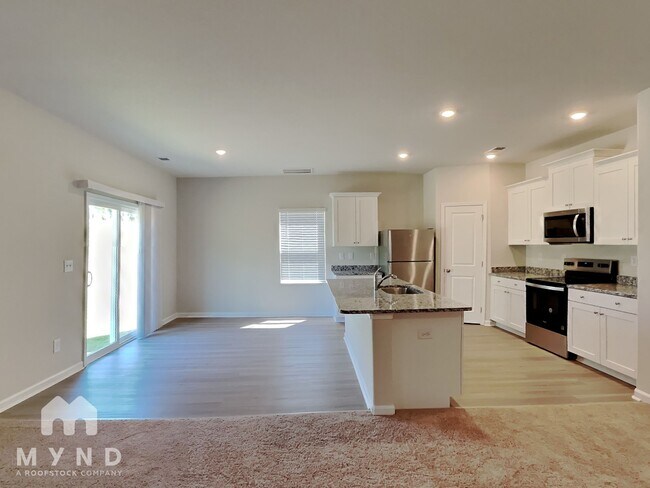 Building Photo - 334 Taverners Ln