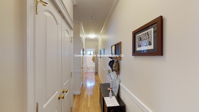 Building Photo - 76 Quint Ave