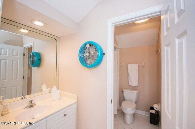 Building Photo - 110 Overlook Dr