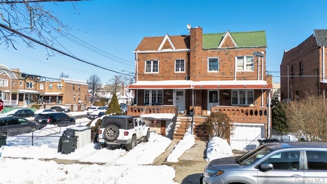 Building Photo - 1701 Burnett St