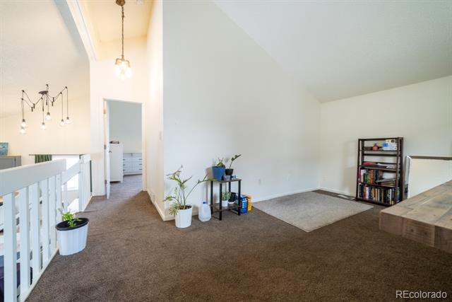 Building Photo - 974 S Zeno Way