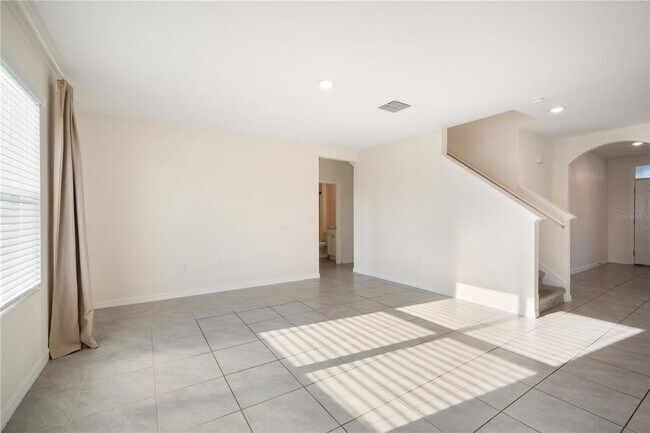 Building Photo - 5623 Wandering Willow Dr