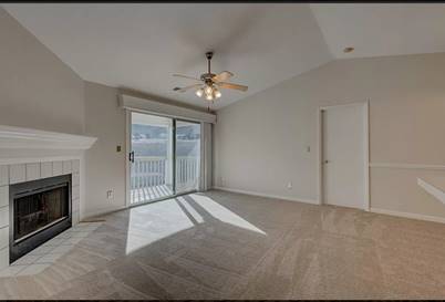 Building Photo - 230 Willowbrook Ct