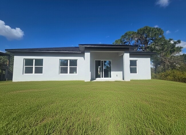 Building Photo - Brand new 4/2/2  House