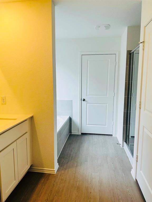 Building Photo - 204 Herald Dr