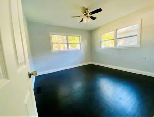 Building Photo - 16 Jeff Rd