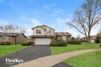 Building Photo - 6048 White Birch Ln