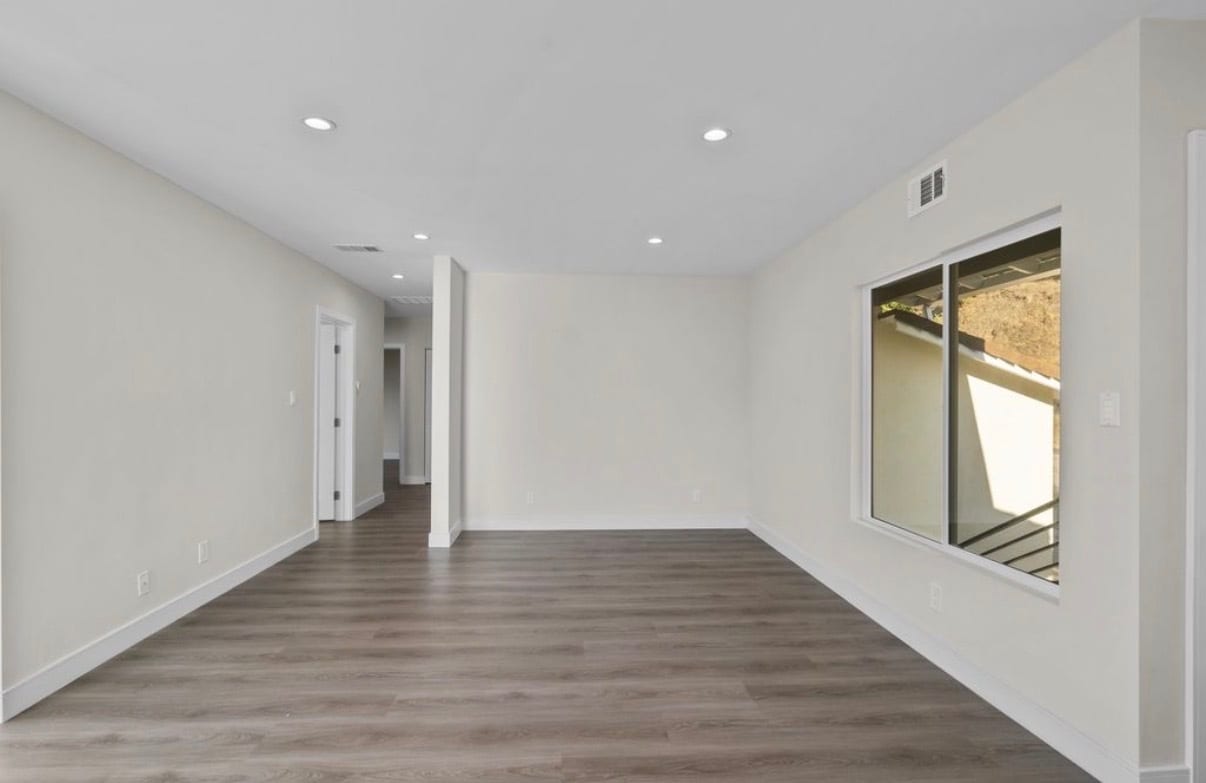 Building Photo - 1881 Verdugo Loma Dr