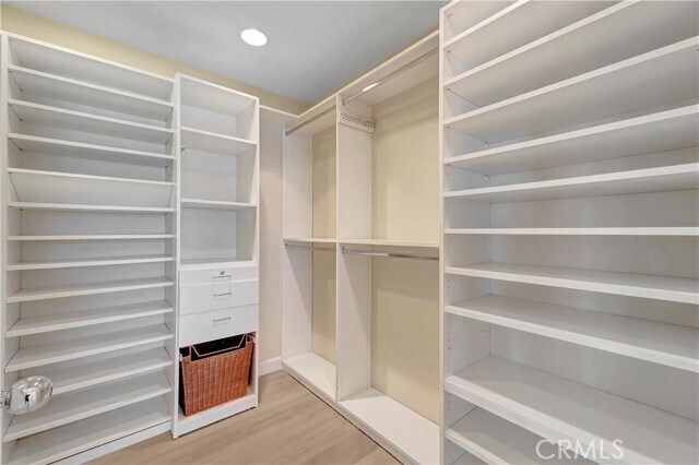 Building Photo - 509 W Balboa Blvd