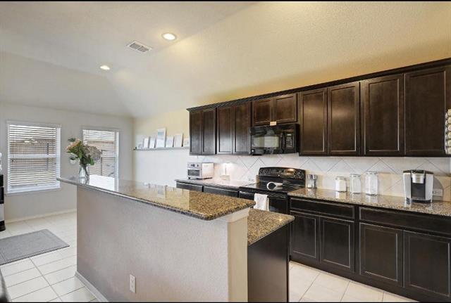 Building Photo - 11701 Summer Springs Dr