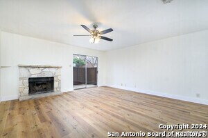 Building Photo - 10527 Perrin Beitel Rd