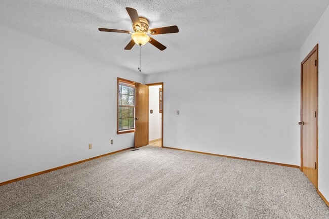 Building Photo - 12405 Bethel Blacktop Rd