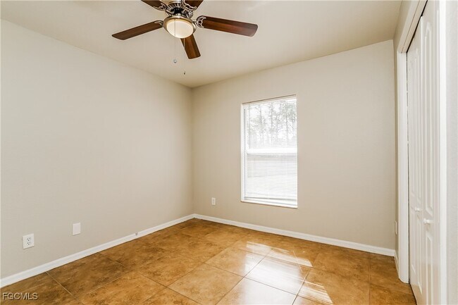 Building Photo - 109 Ocean Park Dr