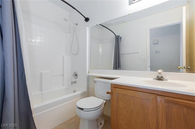 Building Photo - 109 La Suena Ct