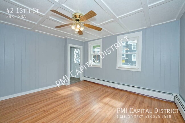 Building Photo - 42 13th St