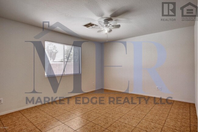 Building Photo - 3Bed/2Bath House in Buckeye! JOIN THE WAIT...