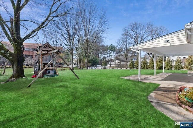 Building Photo - 234 Totowa Rd