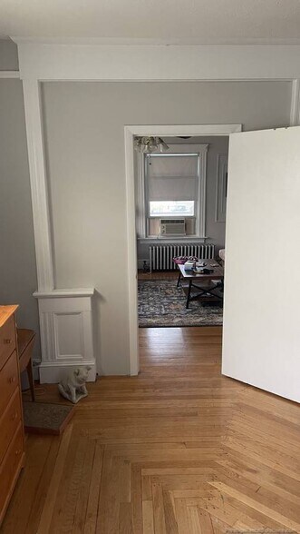Building Photo - 16 Tappan Ave