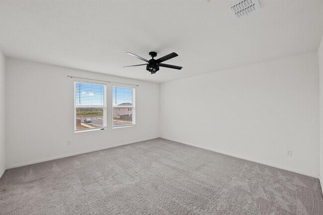 Building Photo - 200 Gemsbok Rd