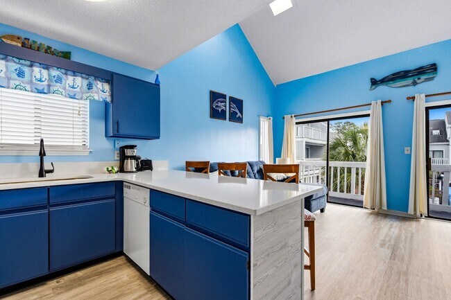 Building Photo - 3700 Golf Colony Ln