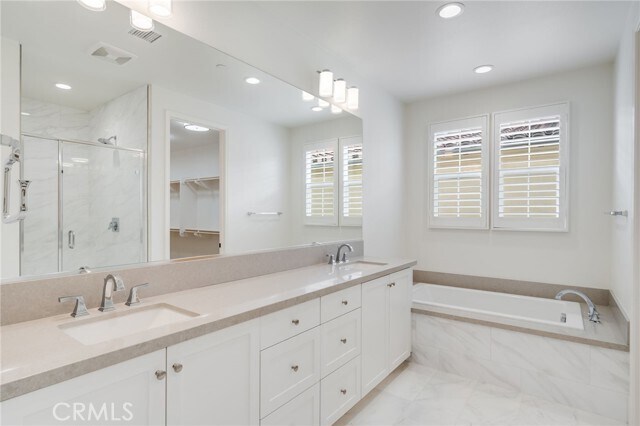 Building Photo - 214 Parkwood