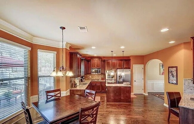 Building Photo - "Spacious 4-Bed Oasis with 2.5 Baths in Charming Simpsonville – 2400 Sq Ft of Comfort Awaits!"